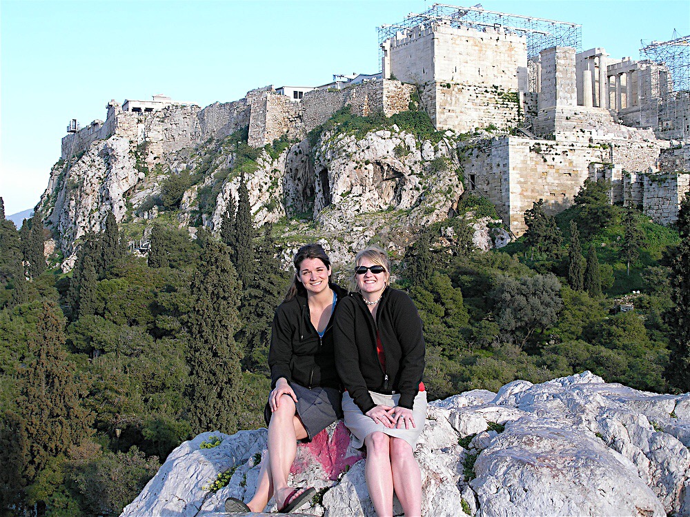 Friends Parthenon Athens Greece tips for choosing a travel companion women travelers vacation