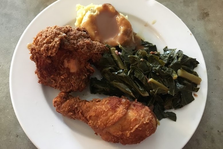 Fried chicken lunch at Henrys in Charleston, South Carolina