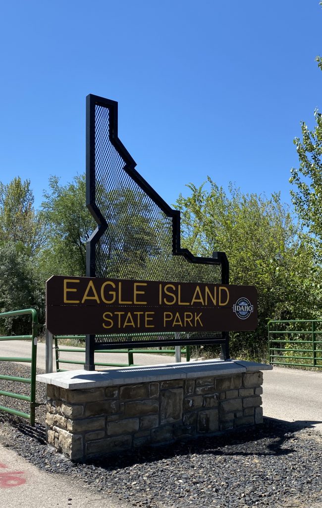 Eagle Island state park sign