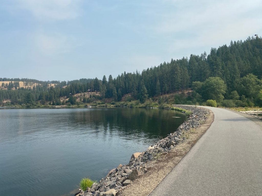 Trail along Lake Coeur d’Alene