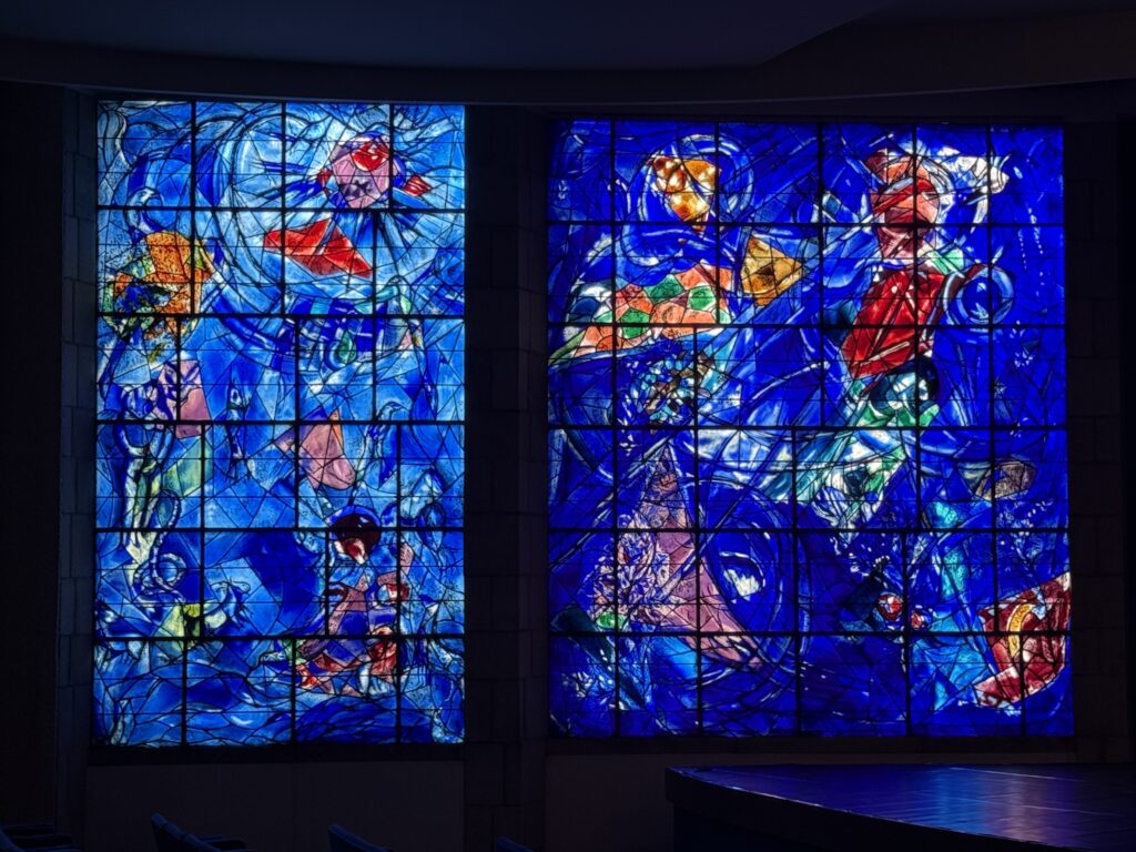 Stain glassed window